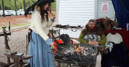 Renaissance Faire endures rainy Sunday at Historic Smithville Village Renaissance Faire endures rainy Sunday at Historic Smithville Village