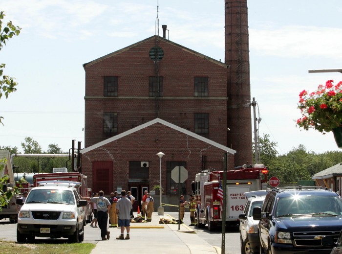 Explosion rocks vacant laundryroom at Woodbine State School, no one injured Local News