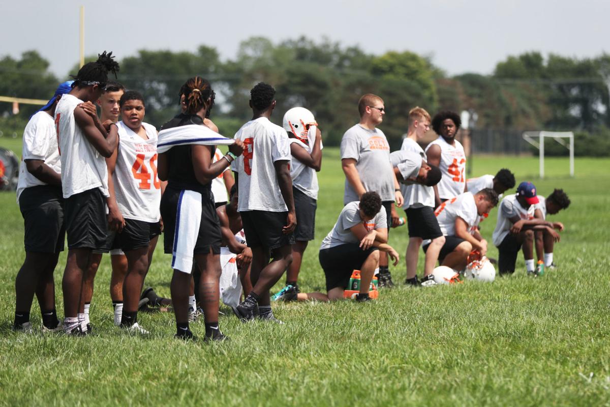 Cumberland football ready to begin winning ways High School