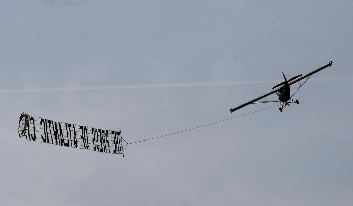Banner Planes Remain Key Way To Advertise At The Shore Business