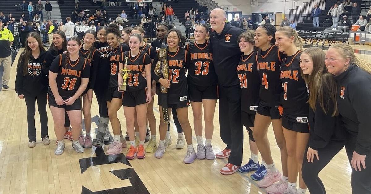 Girls Mid Ridge Middle Township girls win CAL for the first time since 2016