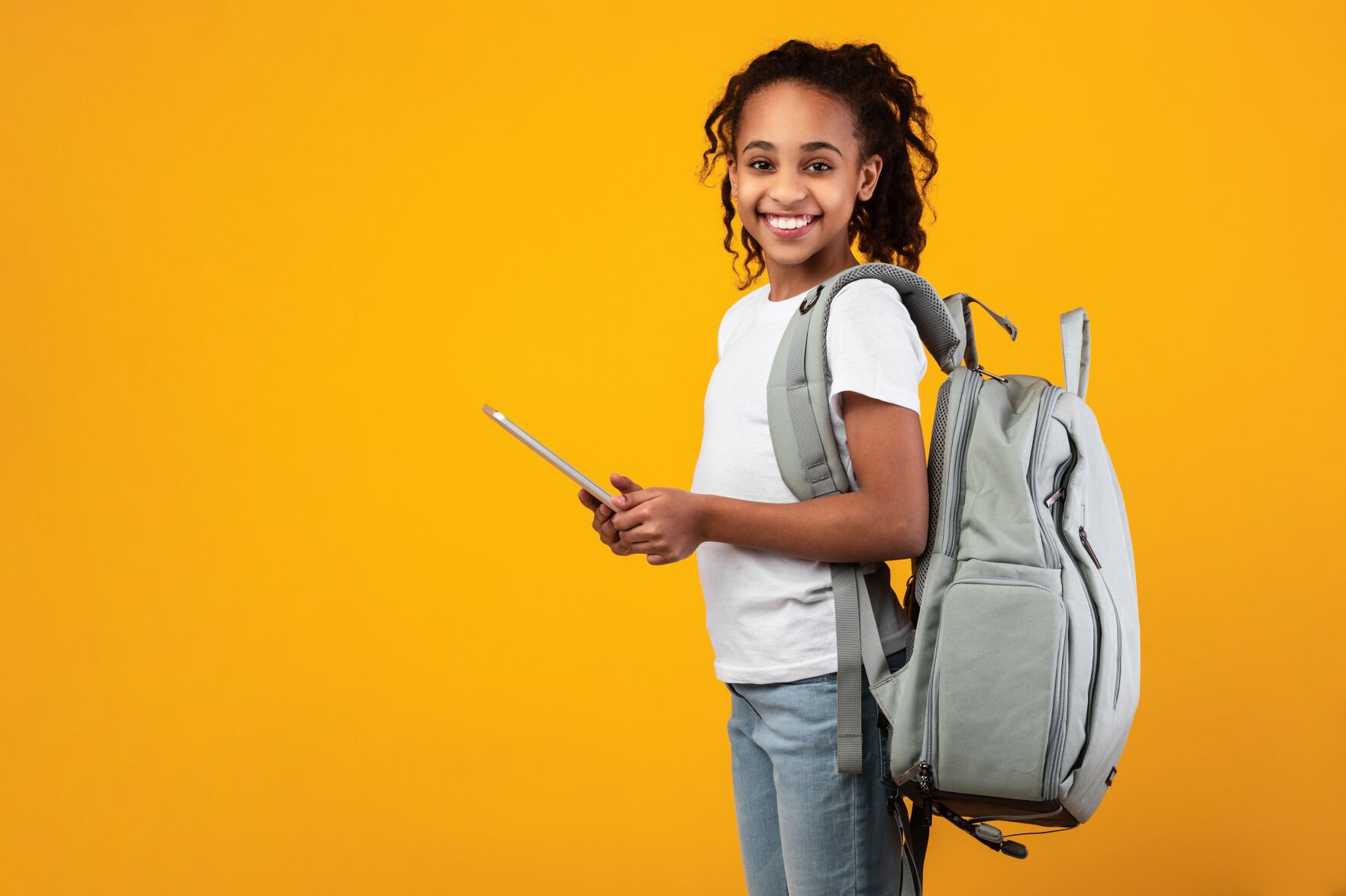 Find the best backpack to protect your child