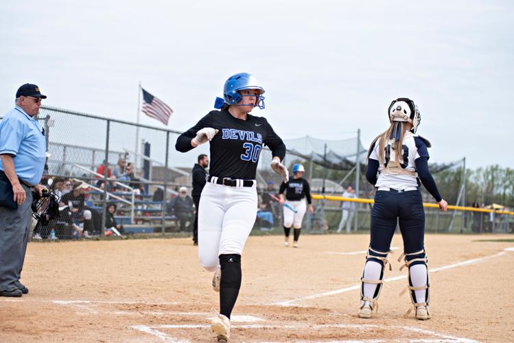 Hammonton wins twice to reach semifinals of its softball tournament