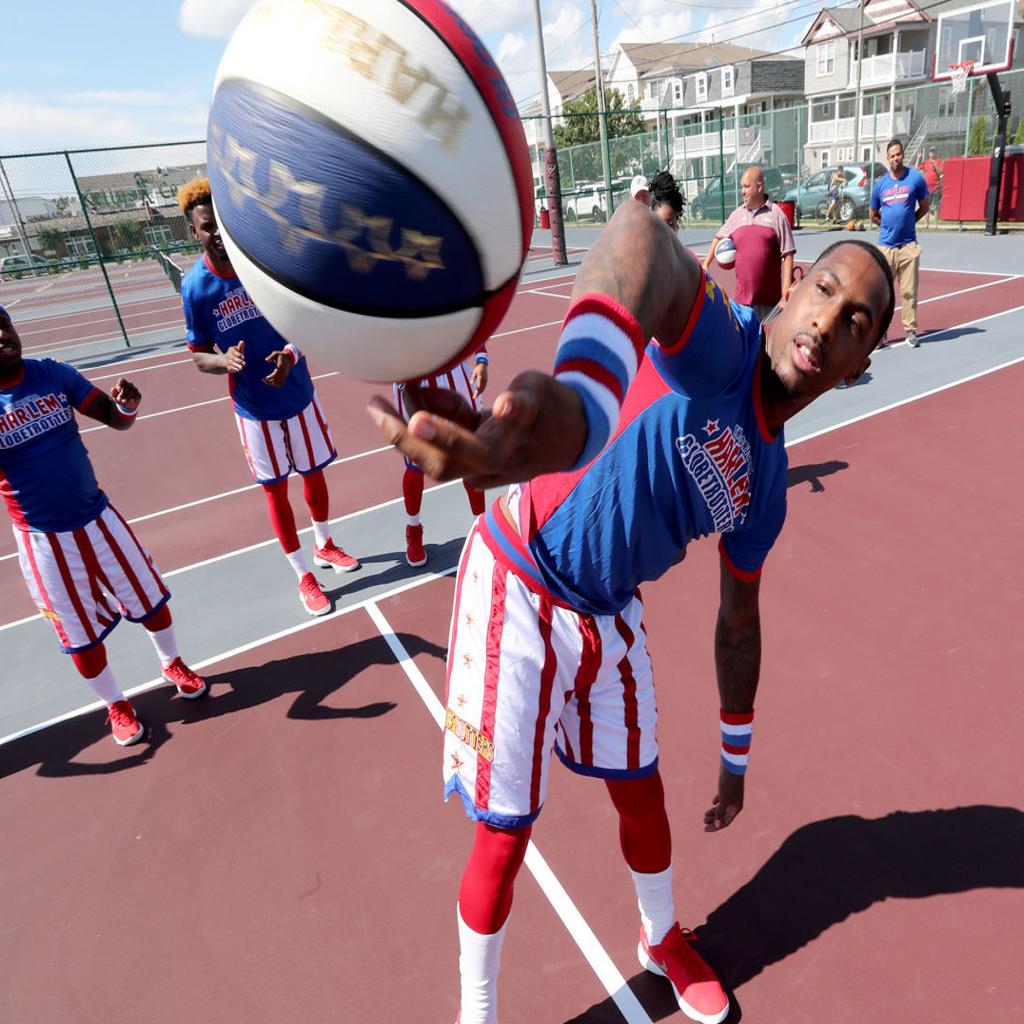 Harlem Globe Trotters Dedicate New Basketball Courts Wildwood Pac Pressofatlanticcity Com