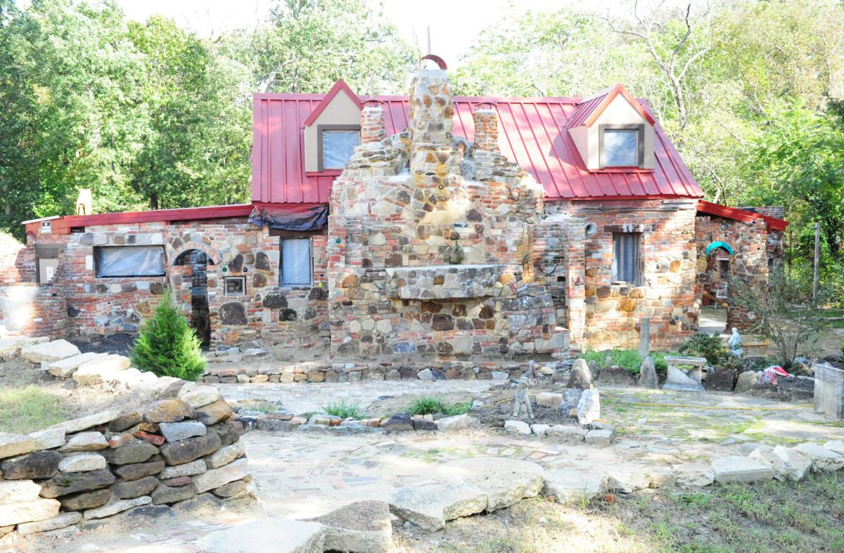 Fatherson duo continues Vineland’s ‘Palace of Depression’ restoration