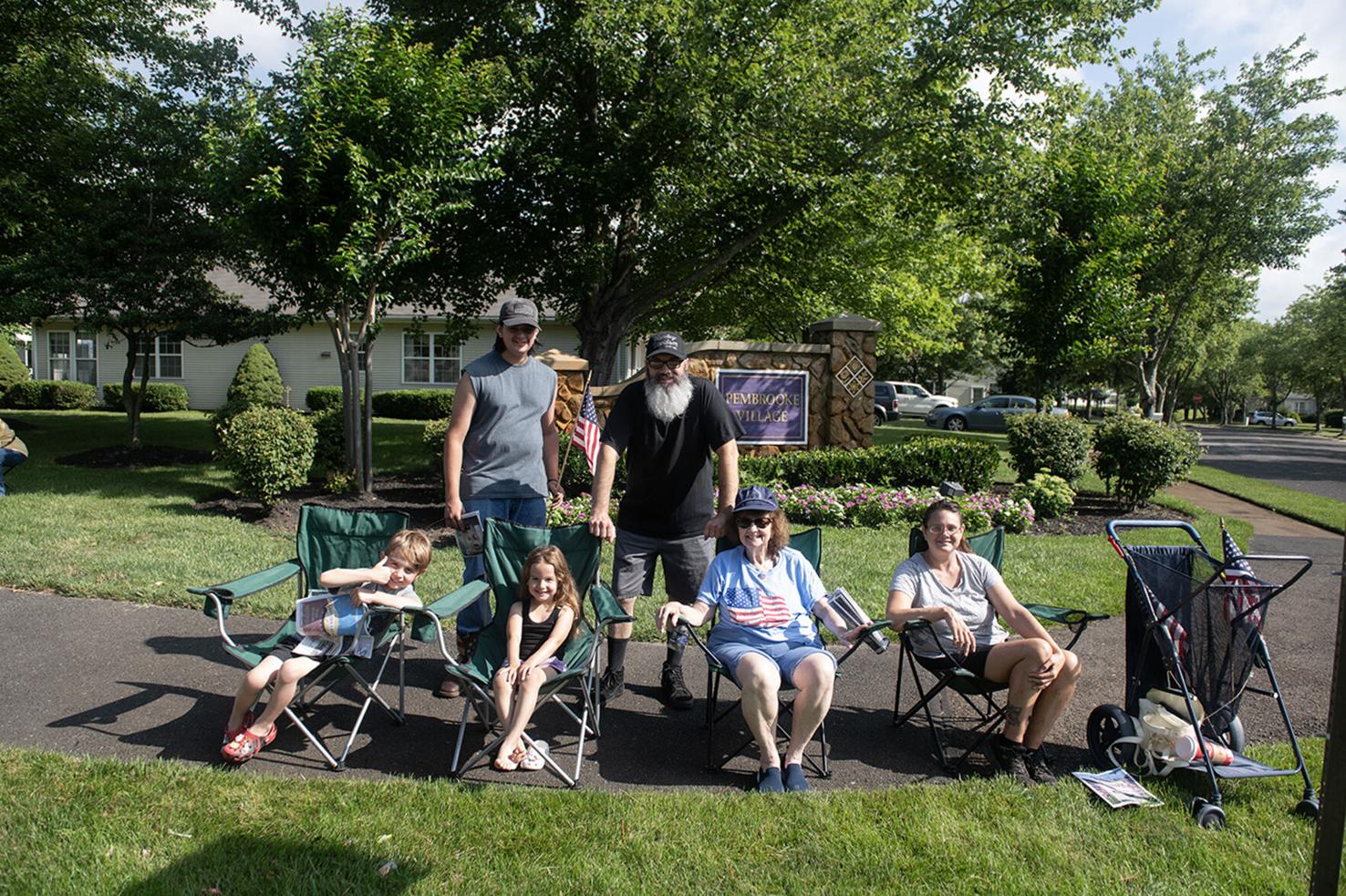 Thousands come out for Smithville's Fourth of July parade
