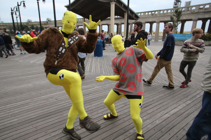 Phish pre-concert scene
