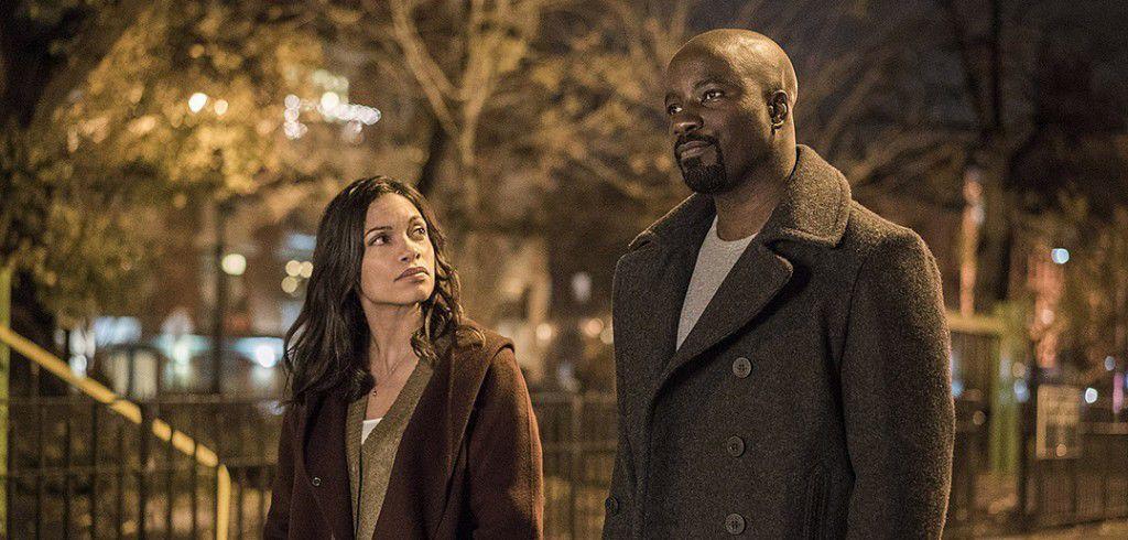 Luke Cage Debut Mixes Racial Politics Avengers References Lifestyles Pressofatlanticcity Com