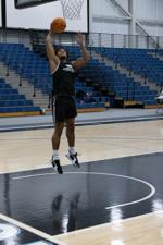 111122-pac-spt-stockton