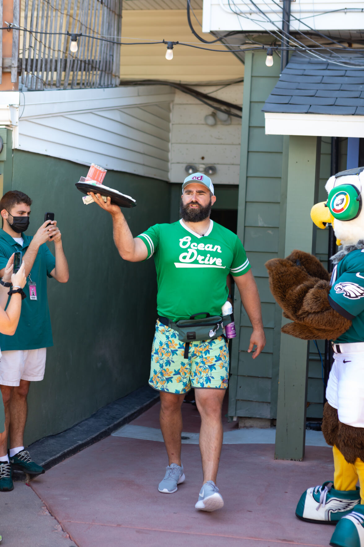 Jason Kelce Gets Rock Star-Like Reception in Sea Isle