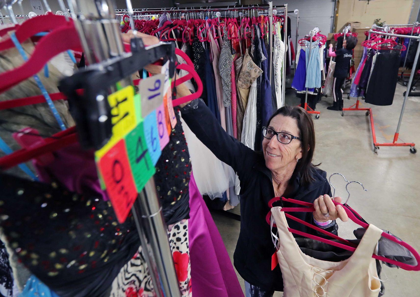 prom dresses 2019 boutique