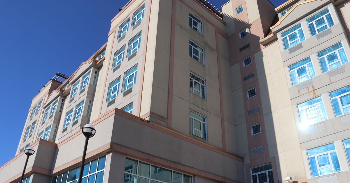 No sign of renovations at North Wildwood senior high-rise