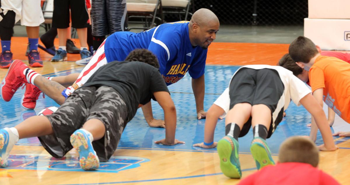 Globetrotters Teach Basketball Camp Make Amazing Shot In Wildwood Latest News Pressofatlanticcity Com