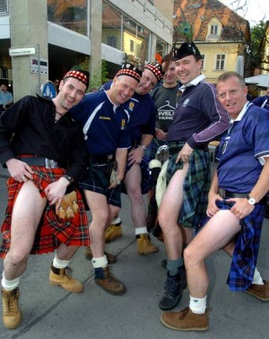 do they wear underwear under kilts