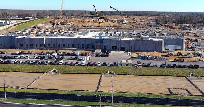 Neighbors file lawsuit against Vineland AI data center over noise