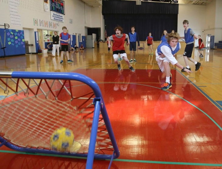 Tchoukball