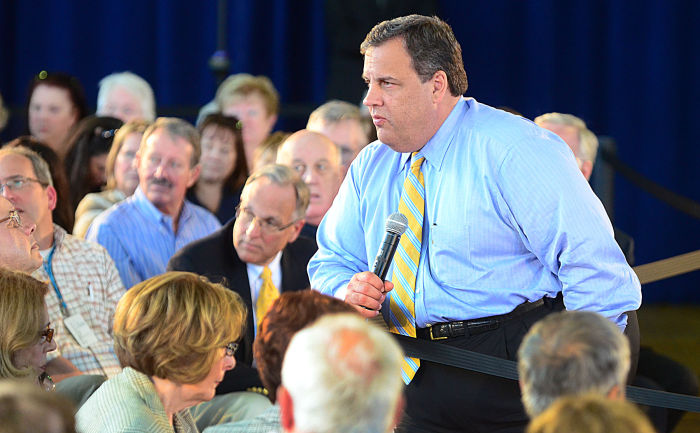 CHRISTIE IN LBI