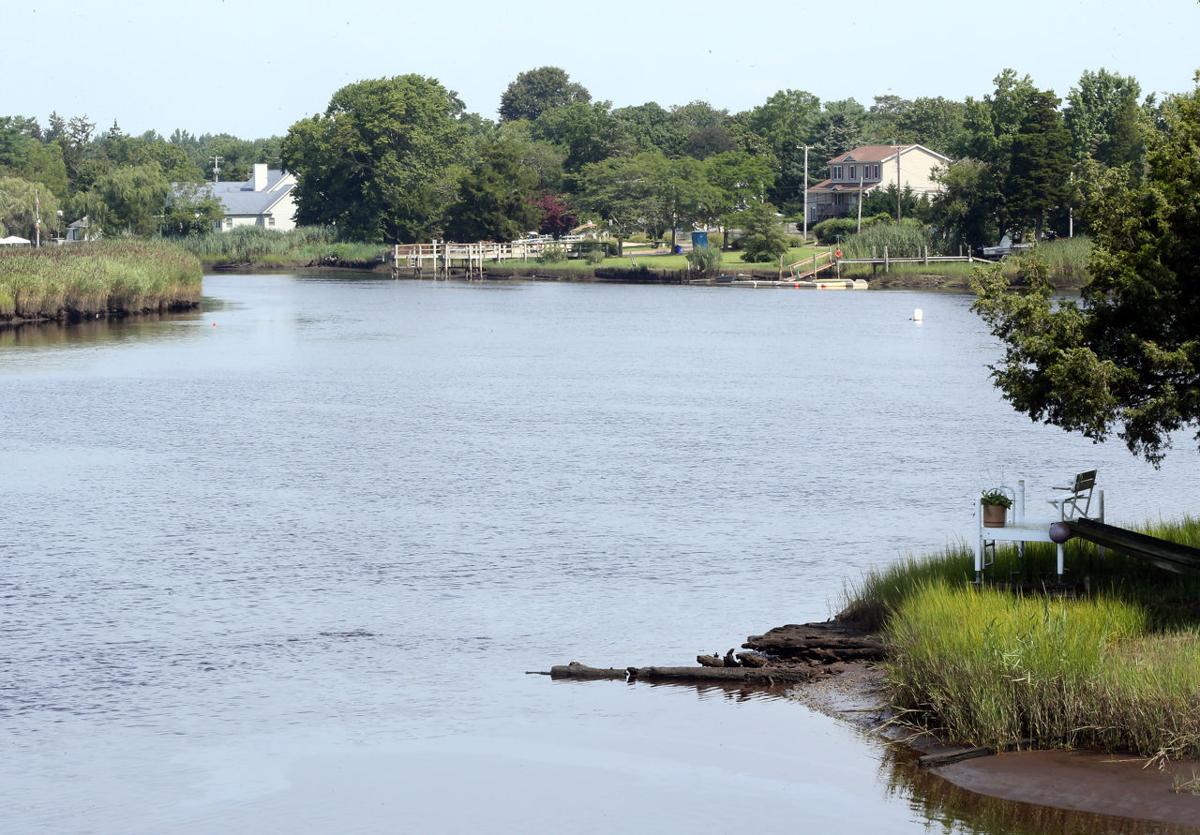 Life Along the Tuckahoe River Pac