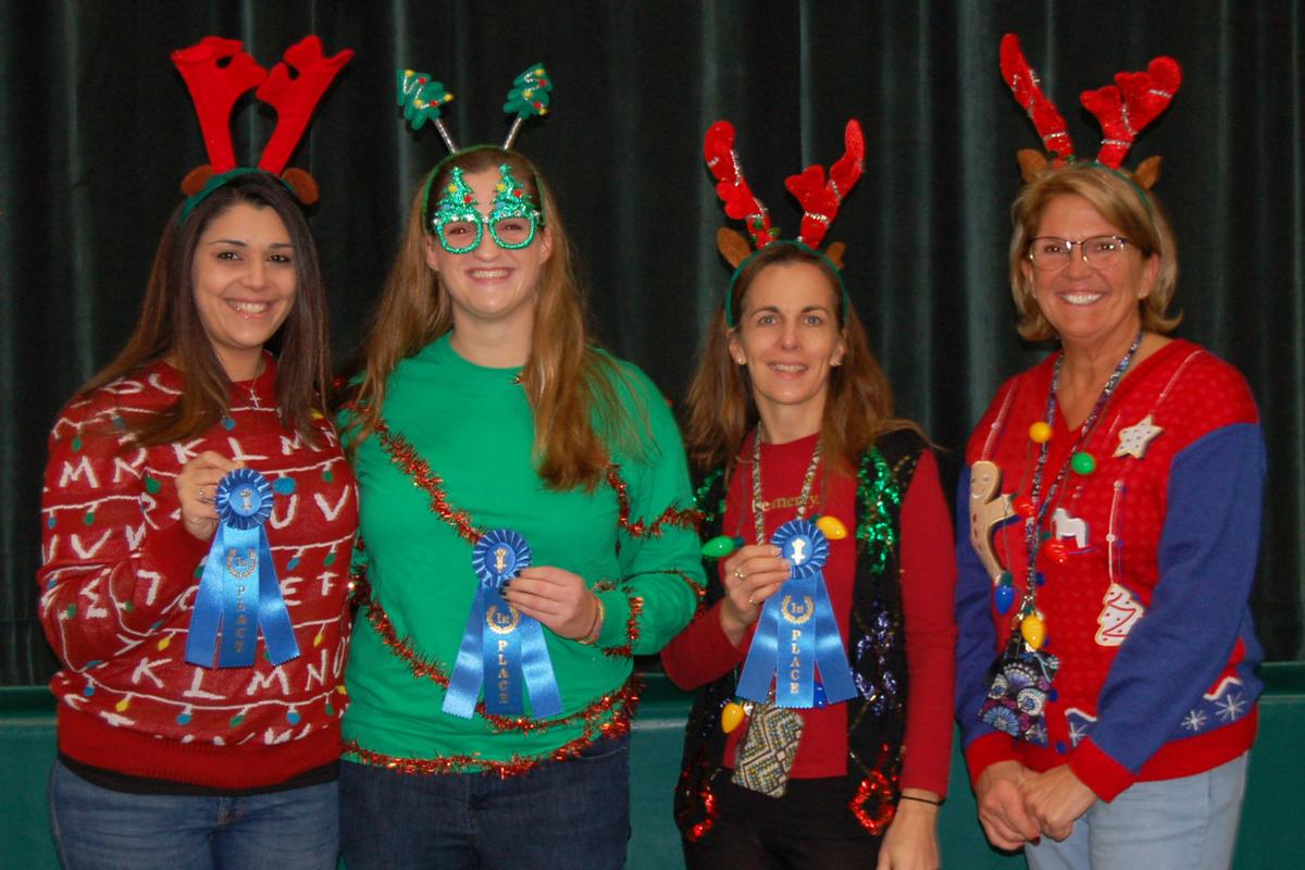 Atlantic Christian School S Annual Christmas Door Decorating Contest Cat Pressofatlanticcity Com
