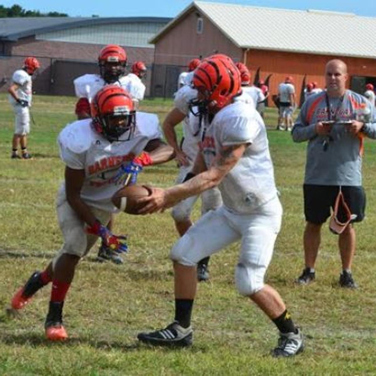 H S Football Playoff Preview No 3 Barnegat At No 2 Northern