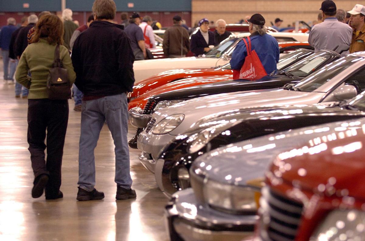 car auction and show