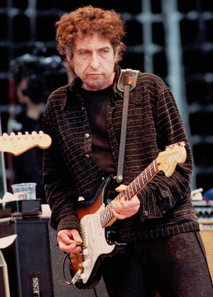 BOB DYLAN
