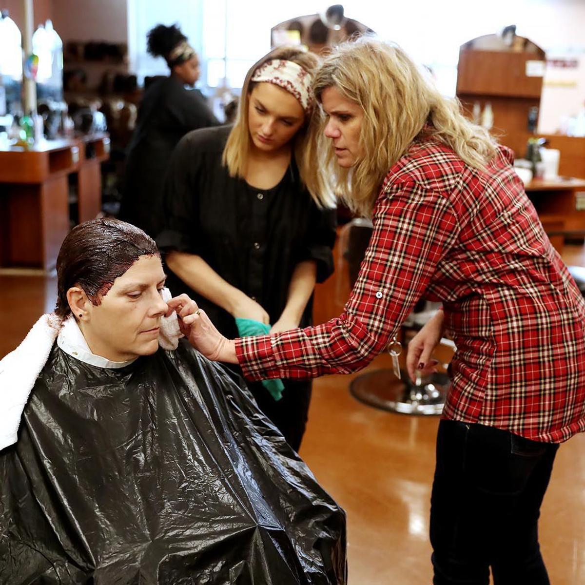 Cosmetology Students Earn License Life - Makeup Artist Schools In Nj Cosmetology Students Earn License Life - Makeup Artist Schools In Nj