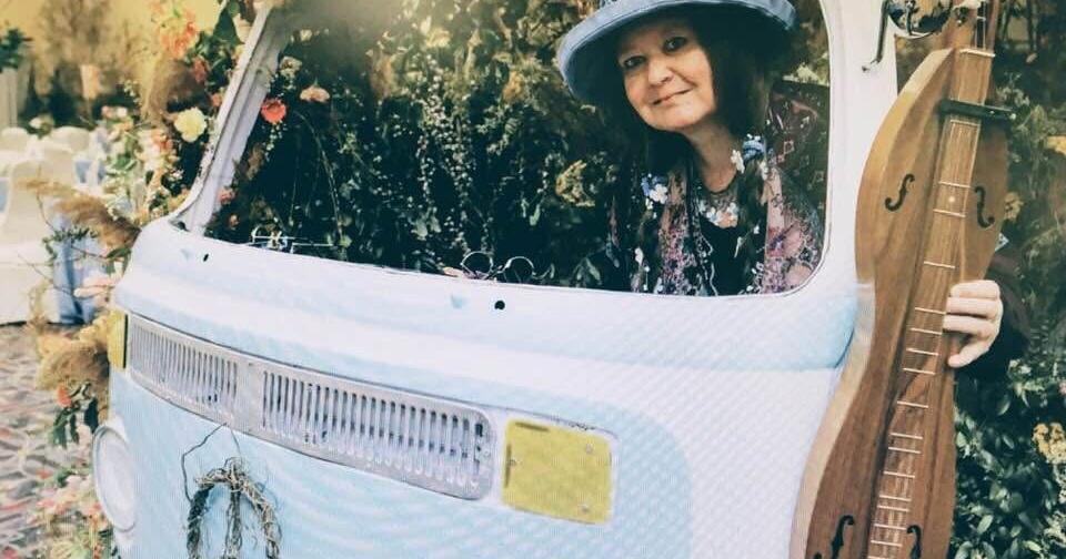 Mary Roth to perform at Cape library