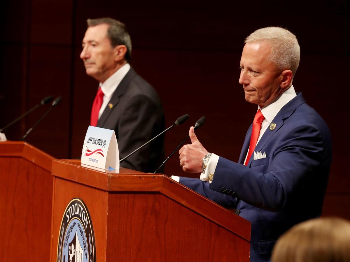 Van Drew Grossman S Differences Speak Loudly At Stockton Debate