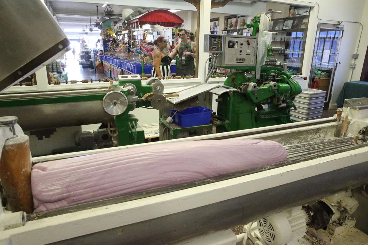 Taffy Making at Shriver's in Ocean City Photo Galleries