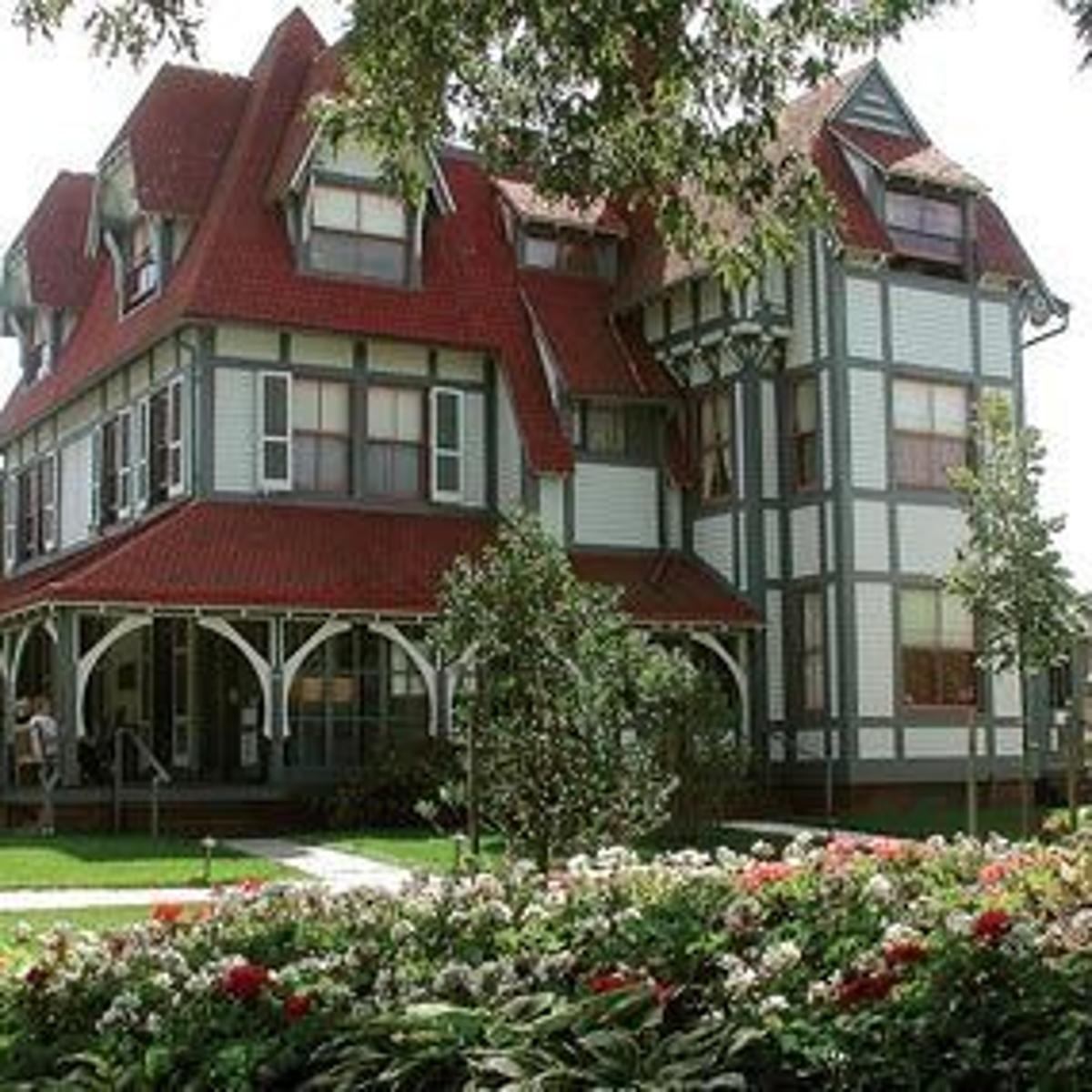 Mac Cape May Winery Look To Bring Wine Sales To Physick Estate Cape May Pressofatlanticcity Com