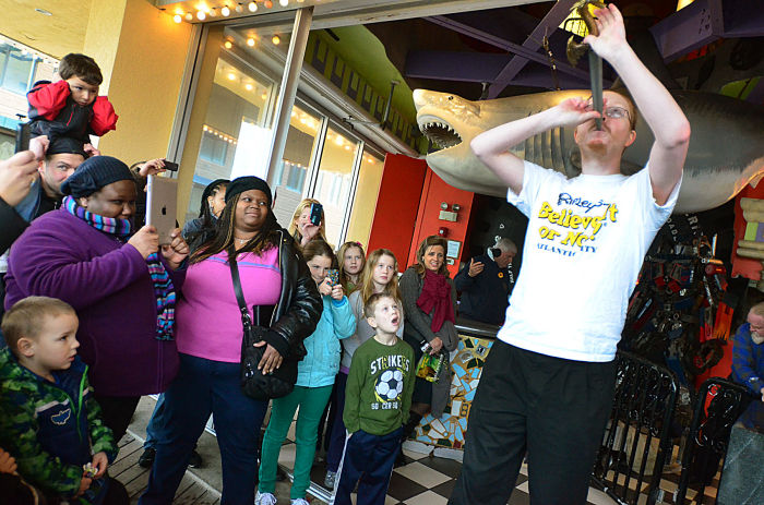 sword swallowers