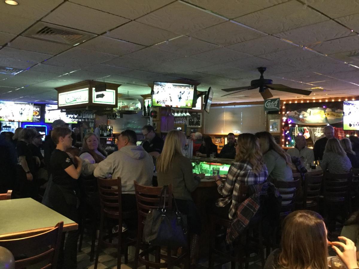 At Laurel Tavern Watching Former Packer >> This Year S Super Bowl Draws Small Crowds At Local Restaurants At Laurel Tavern Watching Former Packer >> This Year S Super Bowl Draws Small Crowds At Local Restaurants