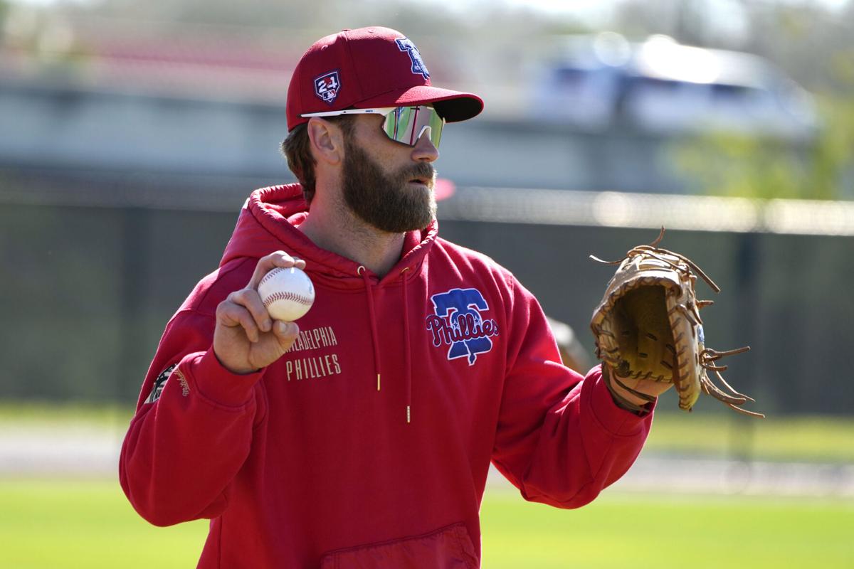 Bryce Harper risks alienating Phillies teammates and fans with outrageous contract request