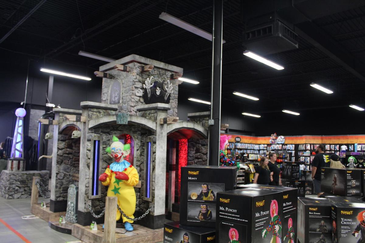 Spirit Halloween Flagship 2022 Gallery Spirit Halloween Flagship In Egg Harbor Township Opens For 2022 Pressofatlanticcity Com