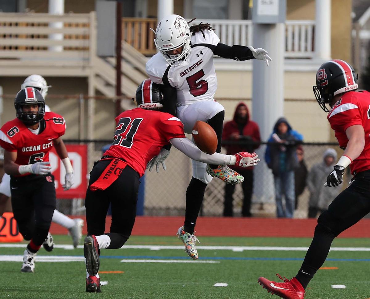 Live Thanksgiving football scores Vineland beats Millville 266