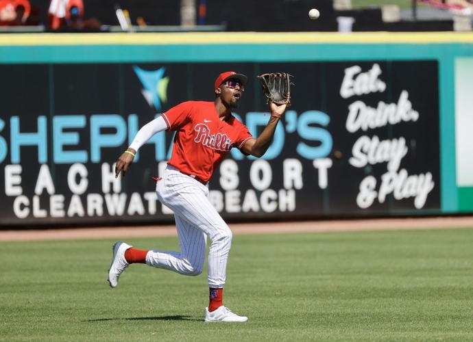 Phillies prospect could tallest hitter in MLB history