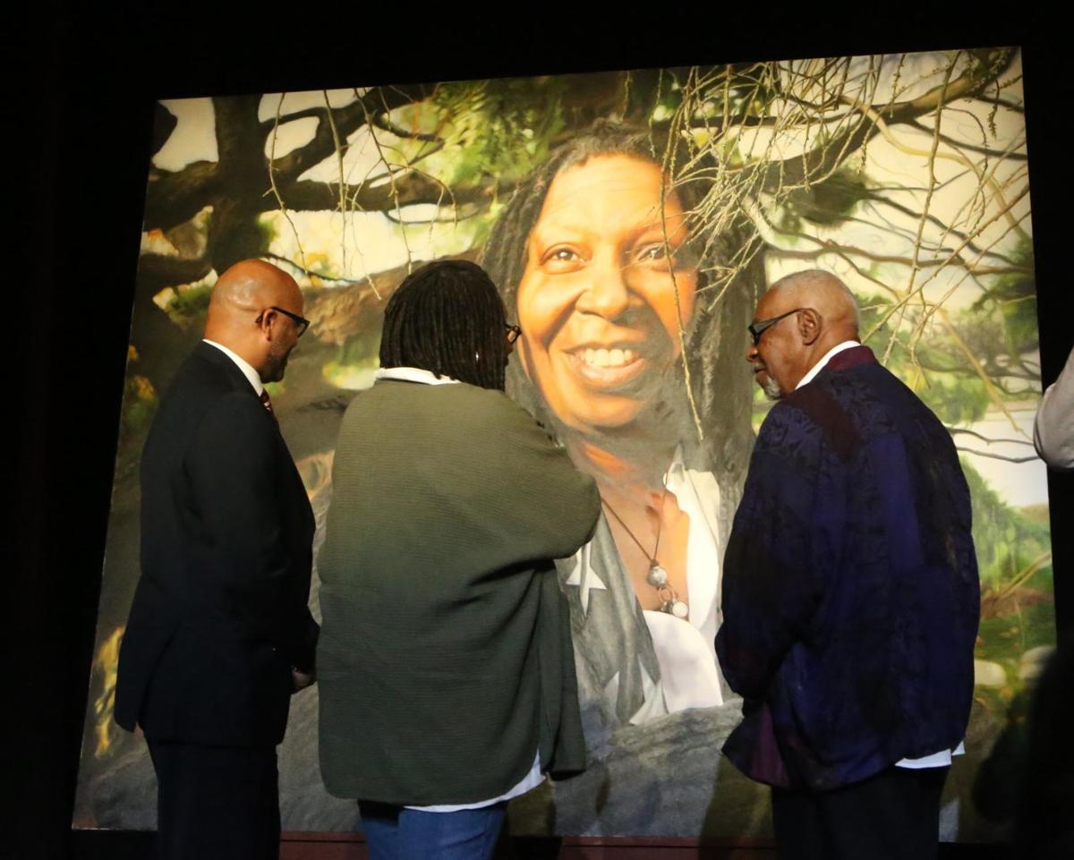 Whoopi Goldberg Unveils 250k Portrait For Atlantic City Museum