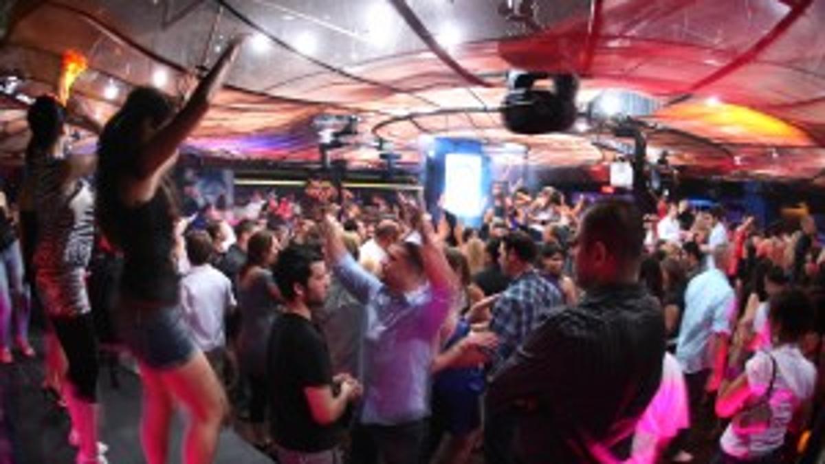 Nightclubs In Atlantic City Casinos Not Just Hot On Weekends