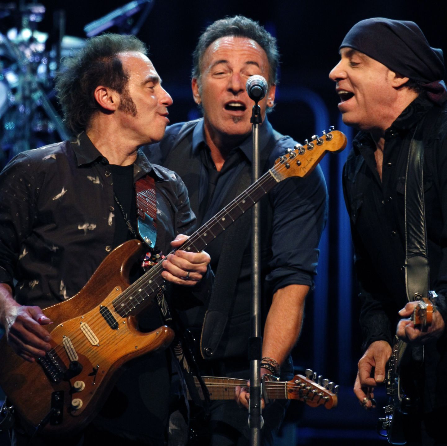 An Interview With Legendary Guitarist Nils Lofgren