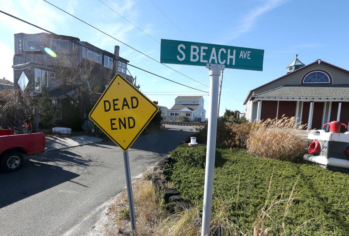 A Sunday Afternoon at Reeds Beach Photo Galleries