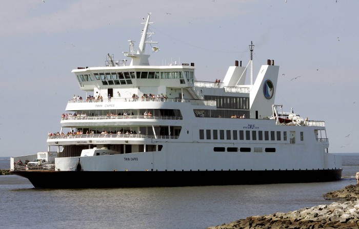 are dogs allowed on the cape may lewes ferry