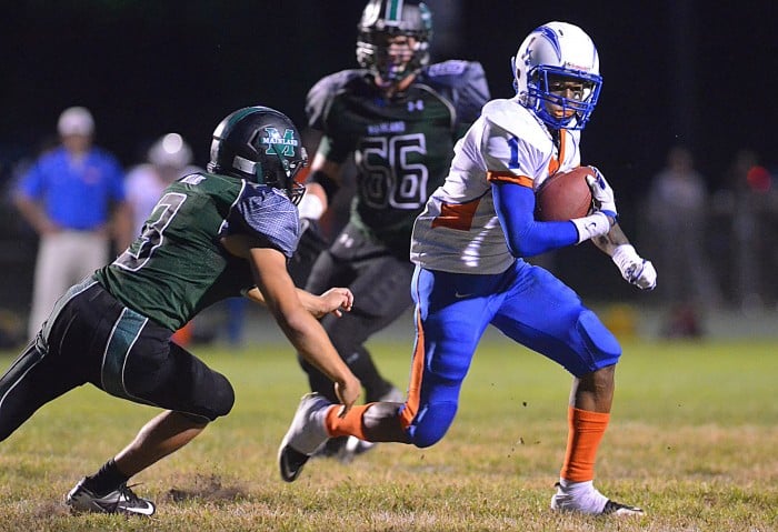 mainland football