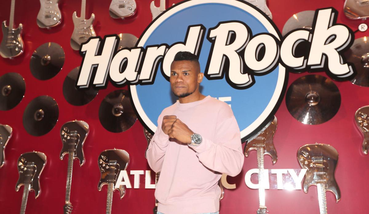 GALLERY: Hard Rock hosts boxing main event | Photo Galleries
