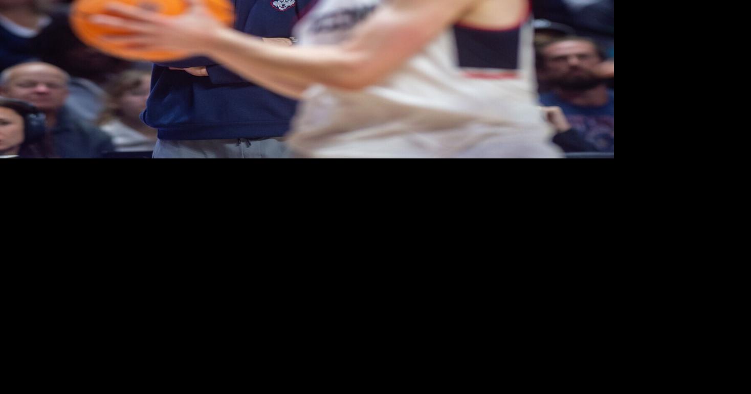 UConn head coach Dan Hurley on the sideline during the 2026 Hall of Fame Series preseason exhibition game against Syracuse at Mohegan Sun Arena in Uncasville, Connecticut, on Oct. 13, 2026.