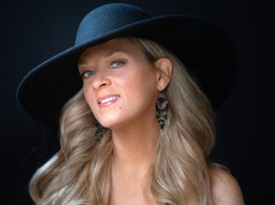 5 Things to Know About Beth Tinnon