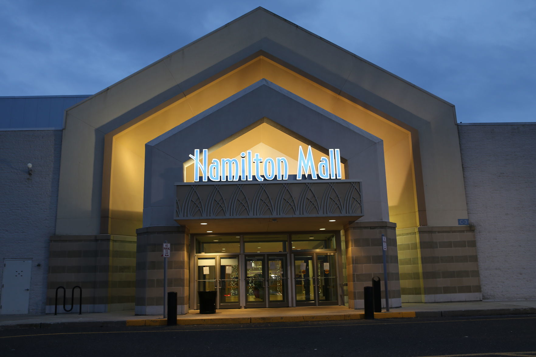 finish line hamilton mall