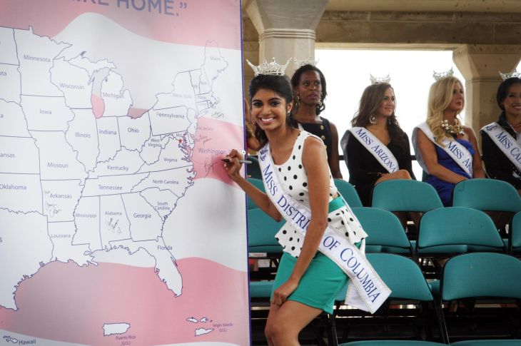 MISS AMERICA ARRIVES