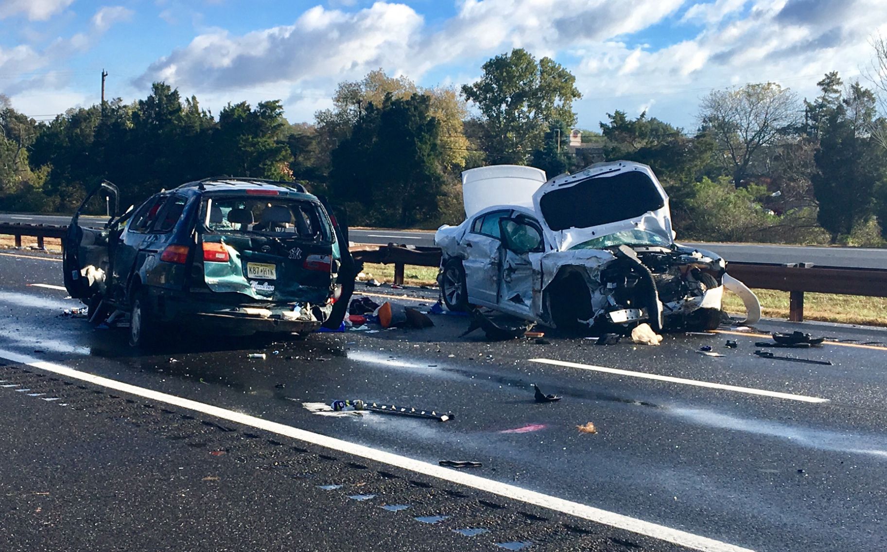 Car Crash Nj Parkway : Car Crashes Clogging Traffic On Parkway, Route 1 ...