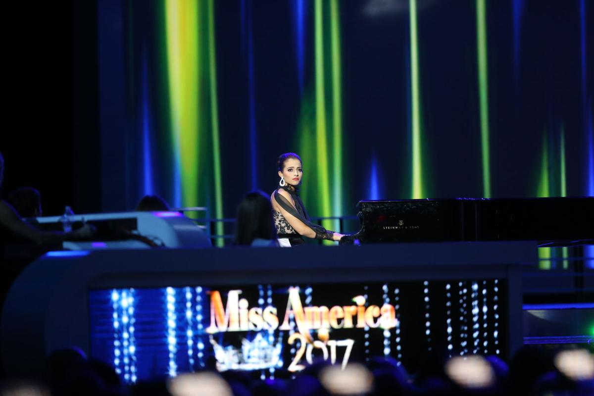 Miss America 3rd preliminary night Gallery
